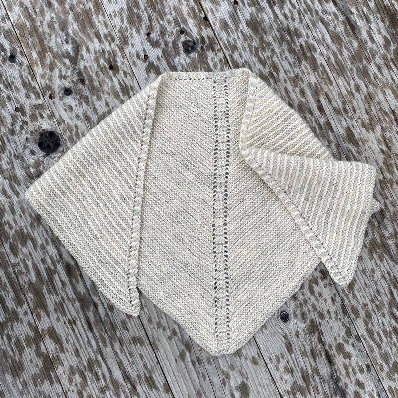 Strikkepakke - I tone rillesjal