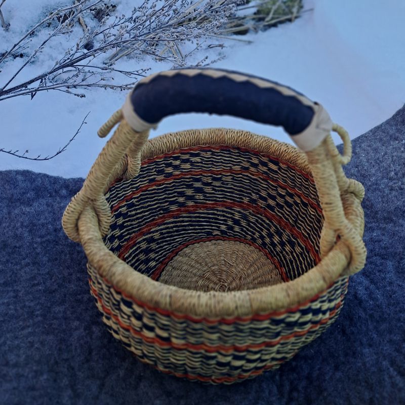 Yema kurv - Liten og rund 