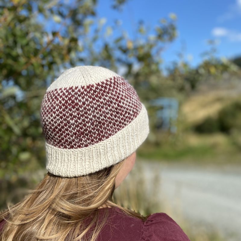 Strikkepakke - Småruta lue